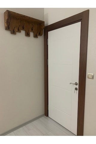 Umutpark Umuthomedesing Ahşap Eskitme Raflı Duvar Askılık. Açık Kahverengi