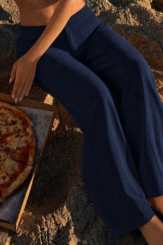 Tarz Cool Kadın Wide Leg Pantolon Ön Cep Detaylı Rahat Kalıp Günlük Pantolon Lacivert