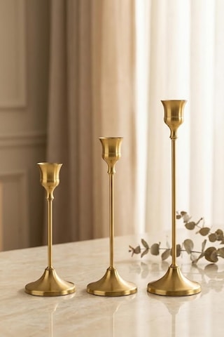 Vintage Metal Şamdan 3'lü Set, Altın Renk, Paslanmaz Çelik, Çizilmeye Dayanıklı, Dekoratif Mumluk, Minimalist Tem Çok Renkli