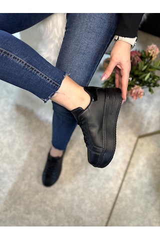 Günlük Kadın Sneaker Bağcıklı Hafif Kalın Yüksek Tabanlı Leopar Detaylı Yürüyüş Spor Ayakkabı 065 Siyah