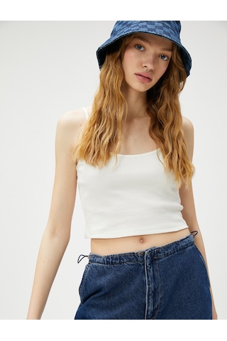 Koton Crop Atlet Halter Yaka Dar Kesim Ekru 3sal30172ık 3SAL30172IK010