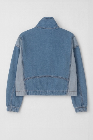 Kadın Renk Bloklu Oversize Jean Ceket mavi