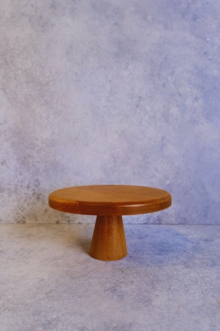 Justwood Mini 20 Cm Ahşap Konik Ayaklı Yuvarlak Pasta Kurabiye Sunum Servis Tabağı Kahverengi
