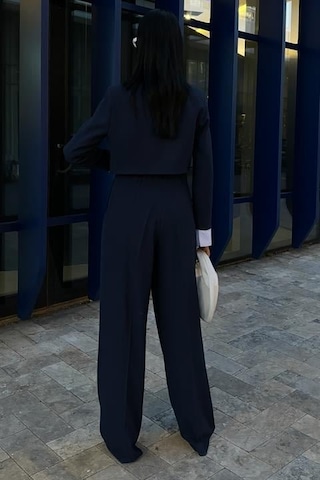 Garni Detaylı Crop Ceketli Takım 10075 Laci Vert