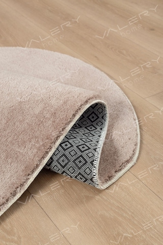 Vl Yıkanabilir Peluş Seccade Overloklu Namazlık Bej Kahverengi