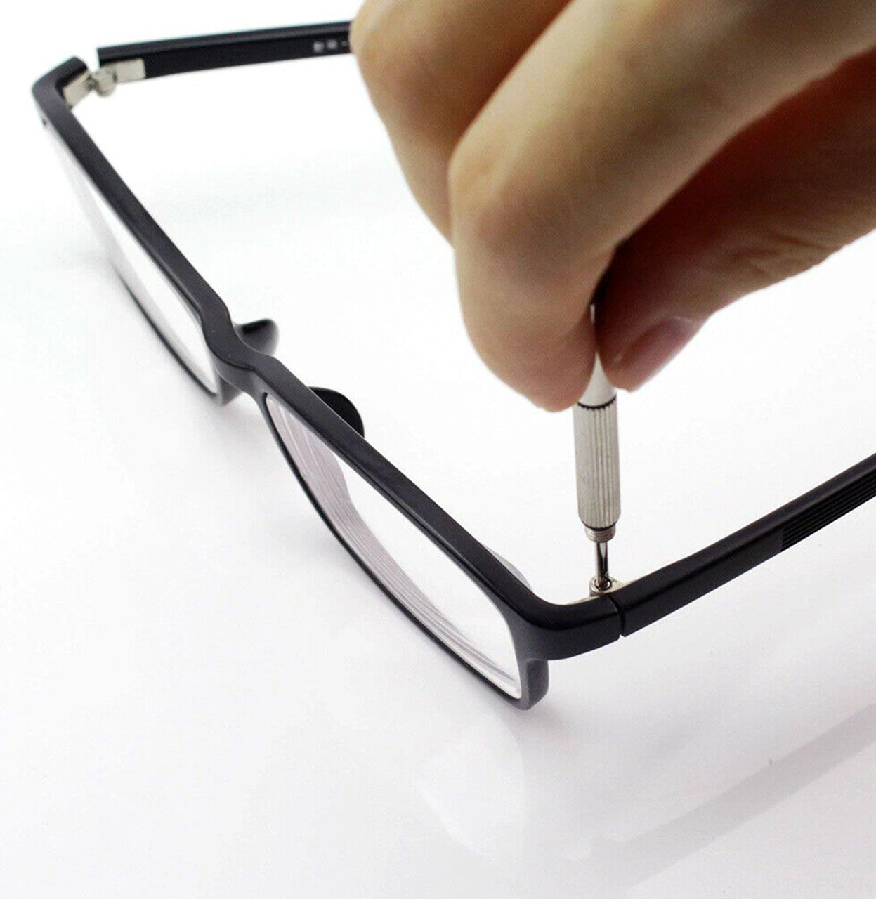 Folinda Gözlük Ve Saat Tamiri İçin 18 Farklı Boyutlu 1000 Adet Demir Vida, Yonga Ve Tornavida Seti - Bölmeli Kutuda Taşınabilir