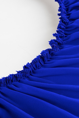 Hedef Okey Yuvarlak Büzgülü Kaydırmaz Çuha Masa Örtüsü (MAVİ)