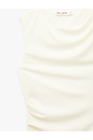 Koton Slim Fit Drape Detaylı Kolsuz Bisiklet Yaka Bluz Ekru 6sal30041ık Ekru