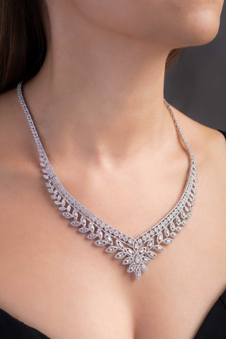 Romantik Rüya 18 Ayar Beyaz Altın Kaplama 42 Cm Gümüş Gerdanlık Beyaz