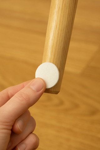 28 Mm Yapışkanlı Mobilya Ayağı Keçesi Zemin Koruyucu Masa Sandalye Parke Koruma Pedi 28'li Paket Diğer