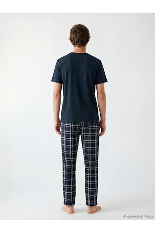 LC Waikiki Lc Waıkıkı Lacivert Bisiklet Yaka Erkek Pijama Üstü