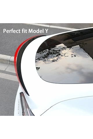 Tesla Model Y Bagaj Üstü Piano Black Spoiler