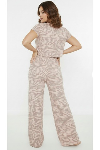 Merlot Büyük Beden Pembe Zebra Desenli Pijama Takımı Pembe