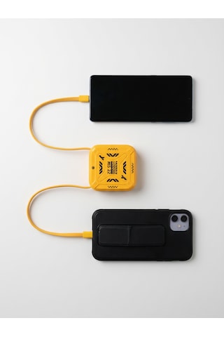 Bloompicks Dahili Kablolu 10000mah 20w Hızlı Şarj Powerbank Type-c & Apple Uyumlu iPhone Led Ekranlı Sarı