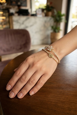 Gold Renk Zirkon Taşlı Çiçek Model Kadın Bileklik - Ebj260905w46575 Bakır