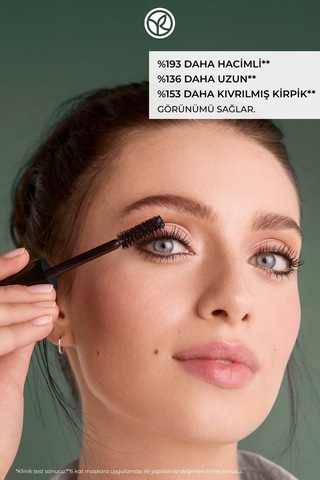 Kirpikleri Ultra Uzatıcı, Kıvıran Ve Hacim Veren Formüllü Metamophose Lacivert Maskara 7.8ml
