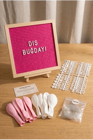 Diş Buğdayı Süsleme Mini Set Kız Pembe Keçe Yazı Panosu Standlı Balon Zincirli Çocuk