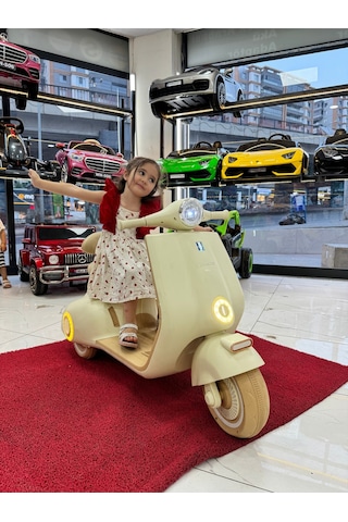 Oyuncak Sepetim Vespa Akülü Motorsiklet 3-10yaş Bej