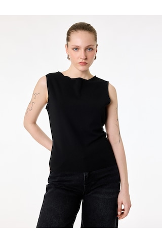 Koton Krep Scuba Slim Fit Bisiklet Yaka Kolsuz Bluz Siyah 6sak10207ek Siyah