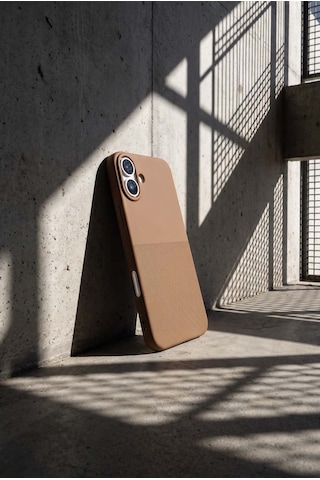 Apple iPhone 16 Plus Uyumlu Kamera Korumalı Silikon Telefon Kılıfı Darbe Emici İçi Kadife Tırtıklı Kaymaz Yüzeyli Yumuşak Kılıf-54251