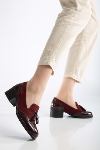 Analin Shoes Kadın Hakiki Deri Püskül Detaylı Şık Ayakkabı Bordo