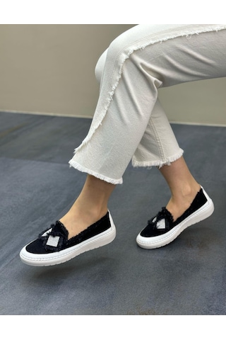 Siyah Renk Taşlı Düz Taban Kadın Kot Sneakers Siyah
