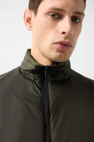 Bogner Kent Lüks Fonksiyonel Stil Hafif Erkek Mont Yeşil