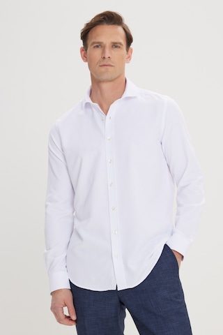 AC&Co / Altınyıldız Classics Erkek BEYAZ Slim Fit Dar Kesim İtalyan Yaka Armürlü Pamuklu Basic Gömlek Beyaz