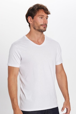 Tudors Erkek Slim Fit Dar Kesim Pamuk Yumuşak Dokulu Beyaz V Yaka Tişört-32119 Beyaz