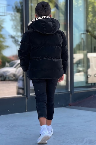 Pina Kids Erkek Çocuk Kapüşonlu Baskılı Reflöktör Detaylı Nova Kumaş Kışlık Şişme Mont Km4017 Siyah