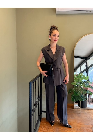 Ali Butik Antrasit Düğme Geçmeli Yelekli Takım