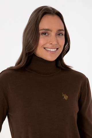 U.S. Polo Assn. Kadın Kahverengi Boğazlı Basic Kazak 50313621-VR029