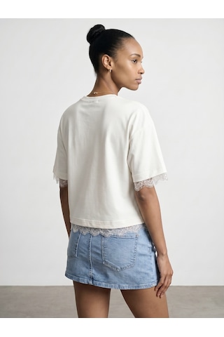 Dilvin 32826 Dantel Detaylı Kısa Kollu T-shirt-ekru