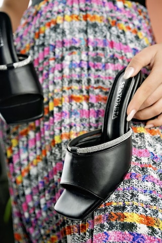 Nesil Shoes Senyo 076 Siyah Yazlık Topuklu Kadın Terlik