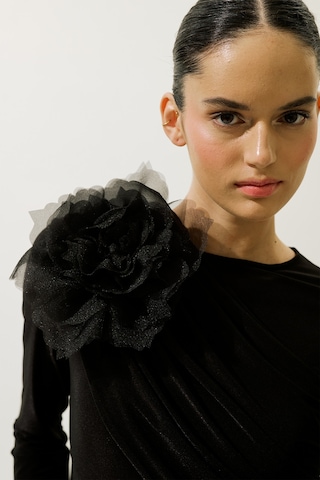 Luna Çiçek Broş Siyah Siyah