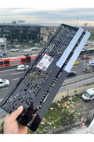 Siyah Beyaz Özel Tasarım Lüks Pleksi Plakalık
