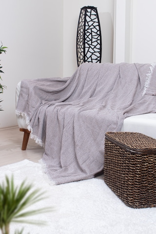 Pamuklu Zikzak Desenli Püsküllü Koltuk Örtüsü 170x210 Cm Dekoratif Ve Çok Amaçlı Kahverengi