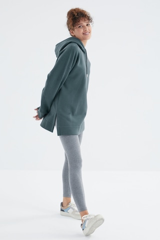 Tommy Life Orman Yeşili Reglan Kol Basic Kapüşonlu Oversize Sweatshirt Tunik - 97242 Orman Yeşili