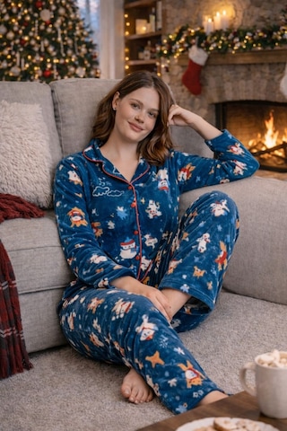 Nisanca Kışlık Yılbaşı Desenli Kadın Gömlek Polar Pijama Takımı- Geyikli Yılbaşı Pijaması- Büyük Beden Pijama Yesil