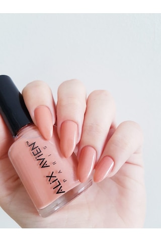Alix Avien Şeftali Rengi Oje 77 Yüksek Pigmentli Uzun Süreli Kalıcılık Hızlı Kuruma Nail Lacquer 77
