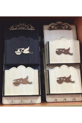 Anahtarlıklı Askılı Zarif Leylekli Ahşap Posta Kutusu Gazetelik