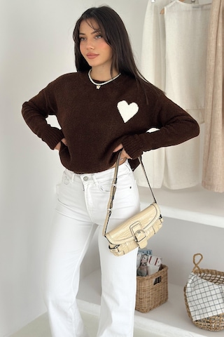 Noa & Noa Kadın Kalpli Kalın Triko Kazak Oversize & Minimal Romantik Stil Kahverengi
