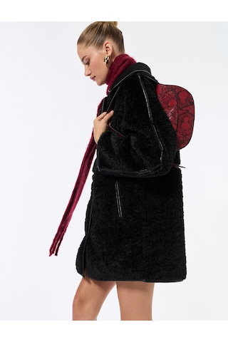 Koton Bonded Kaban Oversize Peluş Düğmeli Cepli Kruvaze Uzun Kollu Siyah 6wak00071ew Siyah