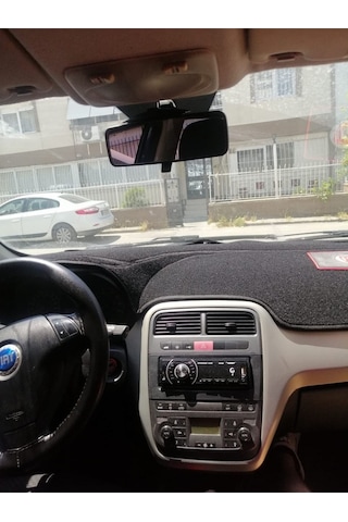 Fiat Grande Punto Modellerine Uygun Torpido Koruma Halısı Siyah Kenar Renk Siyah