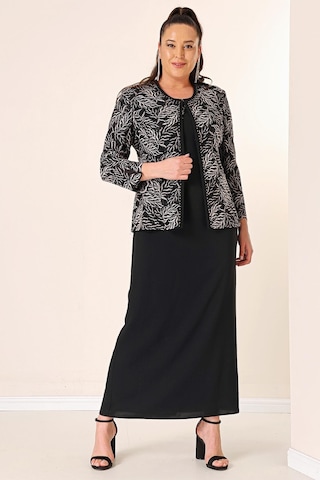 Yakası Boncuk Nakışlı Uzun Elbise Boncuk Pul Nakışlı Ceket Astarlı Büyük Beden 2'li Takım-35349-pudra Pudra