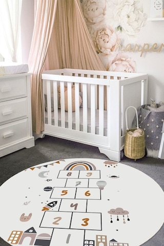 Ayda Oyun Var: Seksek Desenli Eğlenceli Yuvarlak Çocuk Halısı - Kaymaz Taban Krem