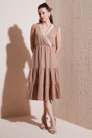 Lela Regular Fit Kruvaze Yaka Midi Bayan Elbise 6118103 Camel