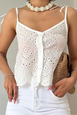 Tanla Butik Beyaz Bağcıklı Brode Bluz Beyaz