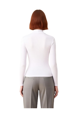 Ersefa Moda Dik Yaka Örme Slim Düz Desen Casual Günlük Regular Uzun Kol Beyaz