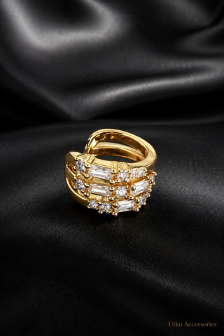 Gold Sıralı Taşlı Çelik Küpe Earcuff Altın